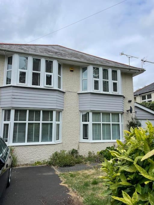 Modern 2 Bed Flat W Parking, Dog Friendly, Central Apartment Bournemouth Exterior photo